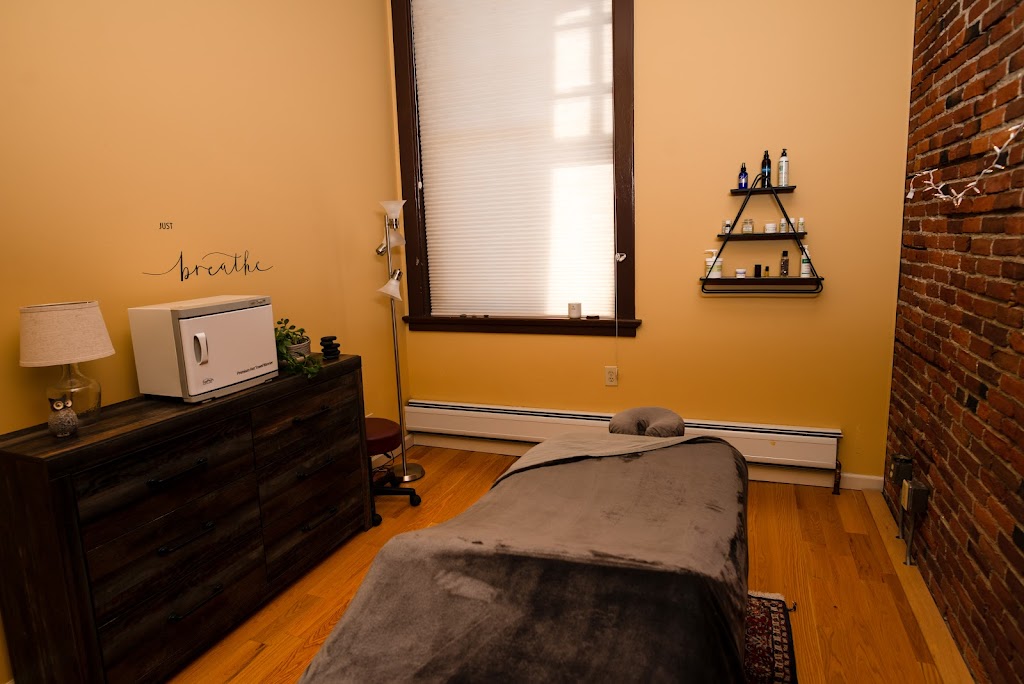 Massage by Caroline 05401