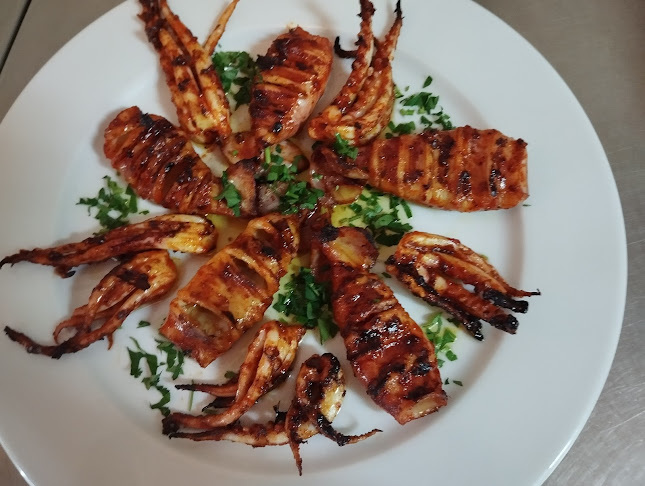 Mesogios Mediterranean food