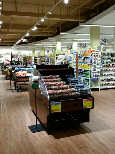 Supermarket «Price Chopper», reviews and photos, 55 Railroad Pl, Saratoga Springs, NY 12866, USA