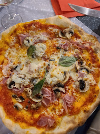 Pizza du Pizzeria Restaurant Saint-Jean à Chaumont - n°14