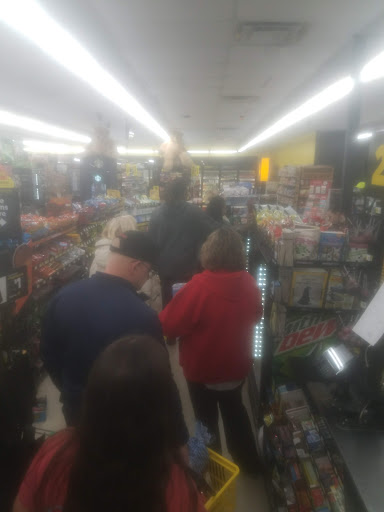 Discount Store «Dollar General», reviews and photos, 139 Keen St, Burkesville, KY 42717, USA