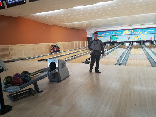 Bowling Alley «Bowlerama Lanes», reviews and photos, 1313 E Diehl Ave, Des Moines, IA 50315, USA