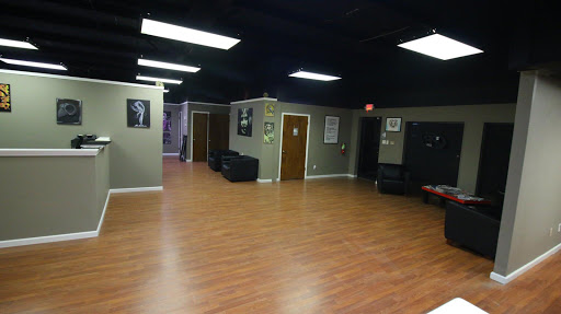 Tattoo Shop «Pens and Needles Tattoo Studio», reviews and photos, 1314 Airline Dr, Bossier City, LA 71112, USA