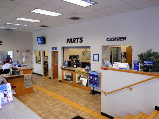 Hyundai Dealer «Korum Hyundai», reviews and photos, 111 River Rd, Puyallup, WA 98371, USA