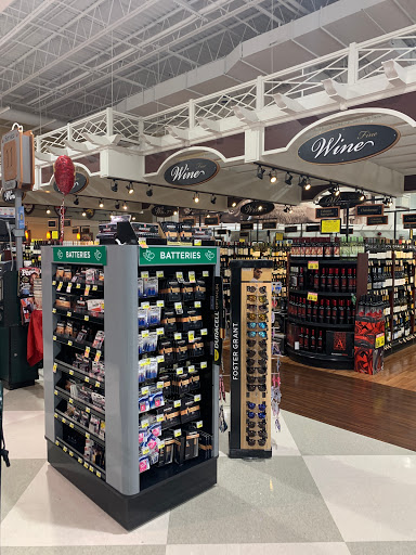 Grocery Store «Harris Teeter», reviews and photos, 975 Emmet St N, Charlottesville, VA 22905, USA