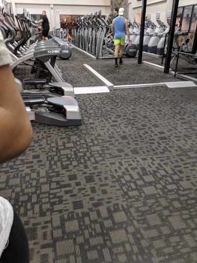 Health Club «XSport Fitness», reviews and photos, 3200 Finley Rd, Downers Grove, IL 60515, USA