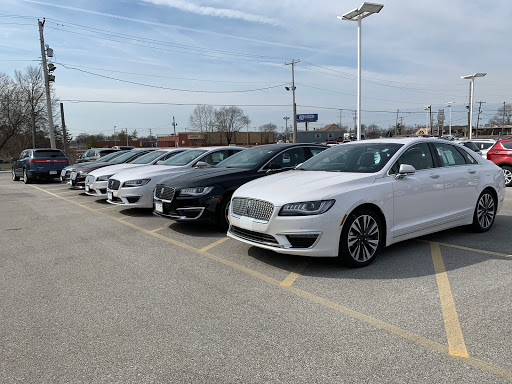 Car Dealer «Jack Schmitt Ford Lincoln», reviews and photos, 1820 Vandalia St, Collinsville, IL 62234, USA