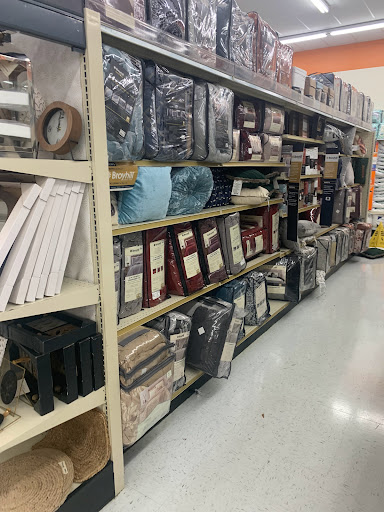 Discount Store «Big Lots», reviews and photos, 1731 Ritchie Station Ct, Capitol Heights, MD 20743, USA