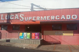 Lucas Supermercado. image