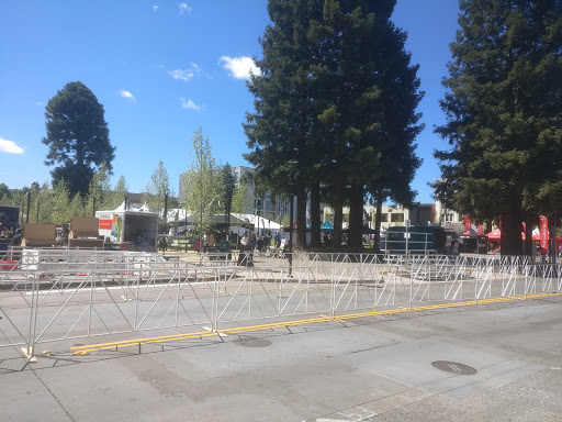 Book Store Barnes Noble Reviews And Photos 700 4th St Santa