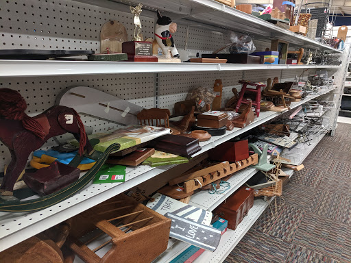 Non-Profit Organization «Southern Oregon Goodwill Retail Store», reviews and photos