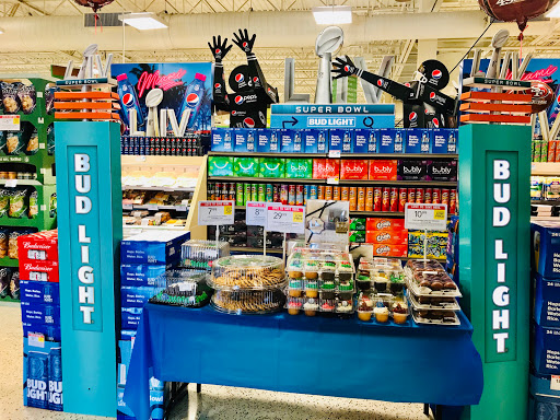 Supermarket «Publix Super Market at Doral Isle», reviews and photos, 10755 NW 58th St, Doral, FL 33178, USA