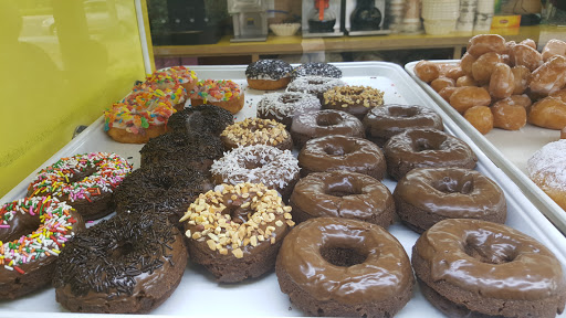 Donut Shop «Luvn Donuts», reviews and photos, 2500 W Lincoln Ave # 1, Anaheim, CA 92801, USA