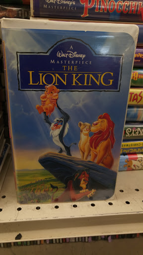 Thrift Store «Goodwill - Rialto», reviews and photos, 231 E Baseline Rd, Rialto, CA 92376, USA