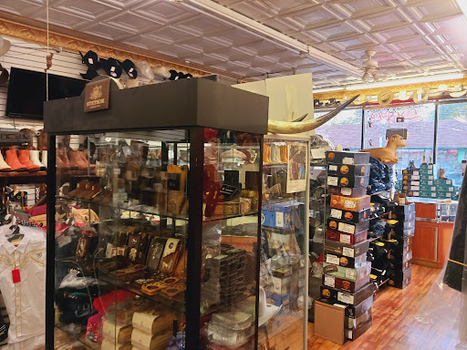 Jeweler «El Dorado Jewelry & Western», reviews and photos, 229 N Cedar Lake Rd, Round Lake, IL 60073, USA