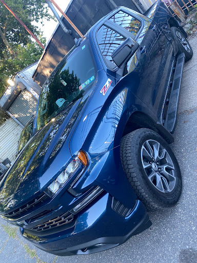 Used Car Dealer «Royal Car Center», reviews and photos, 3950 Roosevelt Blvd, Philadelphia, PA 19124, USA