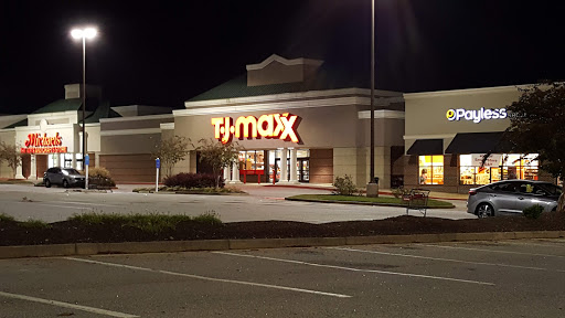 Department Store «T.J. Maxx», reviews and photos, 567 Bullsboro Dr, Newnan, GA 30263, USA