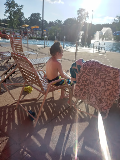 Public Swimming Pool «Water Works Family Aquatic Center», reviews and photos, 2025 Munroe Falls Ave, Cuyahoga Falls, OH 44221, USA