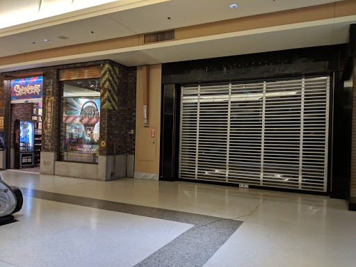 Shopping Mall «Chapel Hill Mall», reviews and photos, 2000 Brittain Rd, Akron, OH 44310, USA