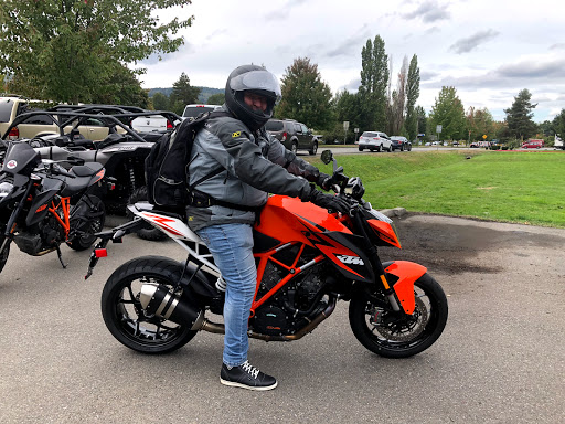 Motorcycle Dealer «I-90 Motorsports», reviews and photos, 200 NE Gilman Blvd, Issaquah, WA 98027, USA