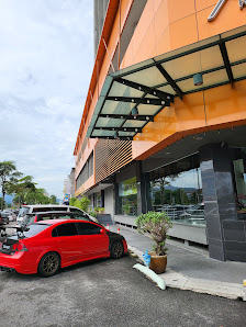 Pinetree Hotel 36, Jalan Mengkudu, Taman Batu Pahat, 83000 Batu Pahat, Johor Darul Ta'zim, Malaysia