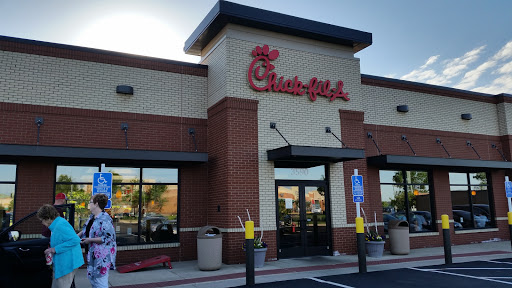 Fast Food Restaurant «Chick-fil-A», reviews and photos, 3590 River Rapids Dr, Coon Rapids, MN 55448, USA