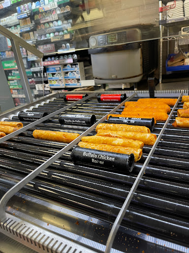 Convenience Store «7-Eleven», reviews and photos, 69-58 Main St, Flushing, NY 11367, USA