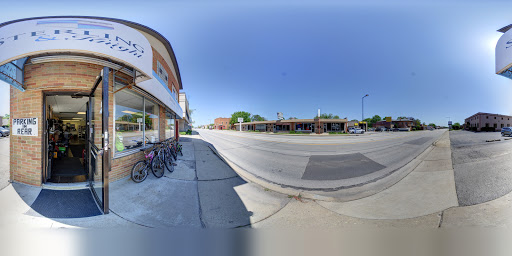 Pawn Shop «Sterling & Knight Jewelry & Pawn», reviews and photos, 109 E St Charles Rd, Villa Park, IL 60181, USA