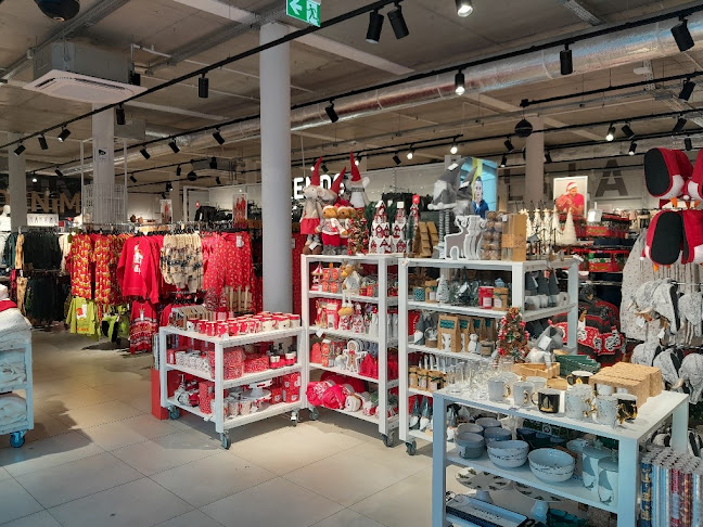 Opinii despre sinsay în Ostróda - Sklep odzieżowy