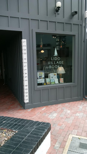 Book Store «Lido Village Books», reviews and photos, 3424 Via Oporto #102, Newport Beach, CA 92663, USA
