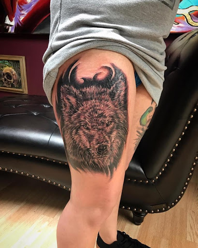 Tattoo Shop «True Vision Tattoos and Fine Arts LLC», reviews and photos, 1064 Central Ave, Dubuque, IA 52001, USA