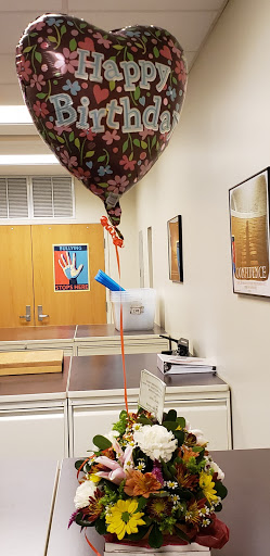 Florist «Roaring Oaks Florist», reviews and photos, 349A Main St, Lakeville, CT 06039, USA