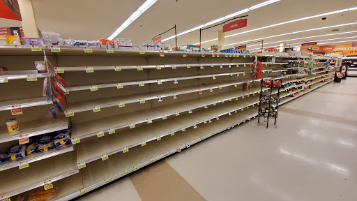 Grocery Store «Hannaford Supermarket», reviews and photos, 532 Main St,Route 1, Saco, ME 04072, USA