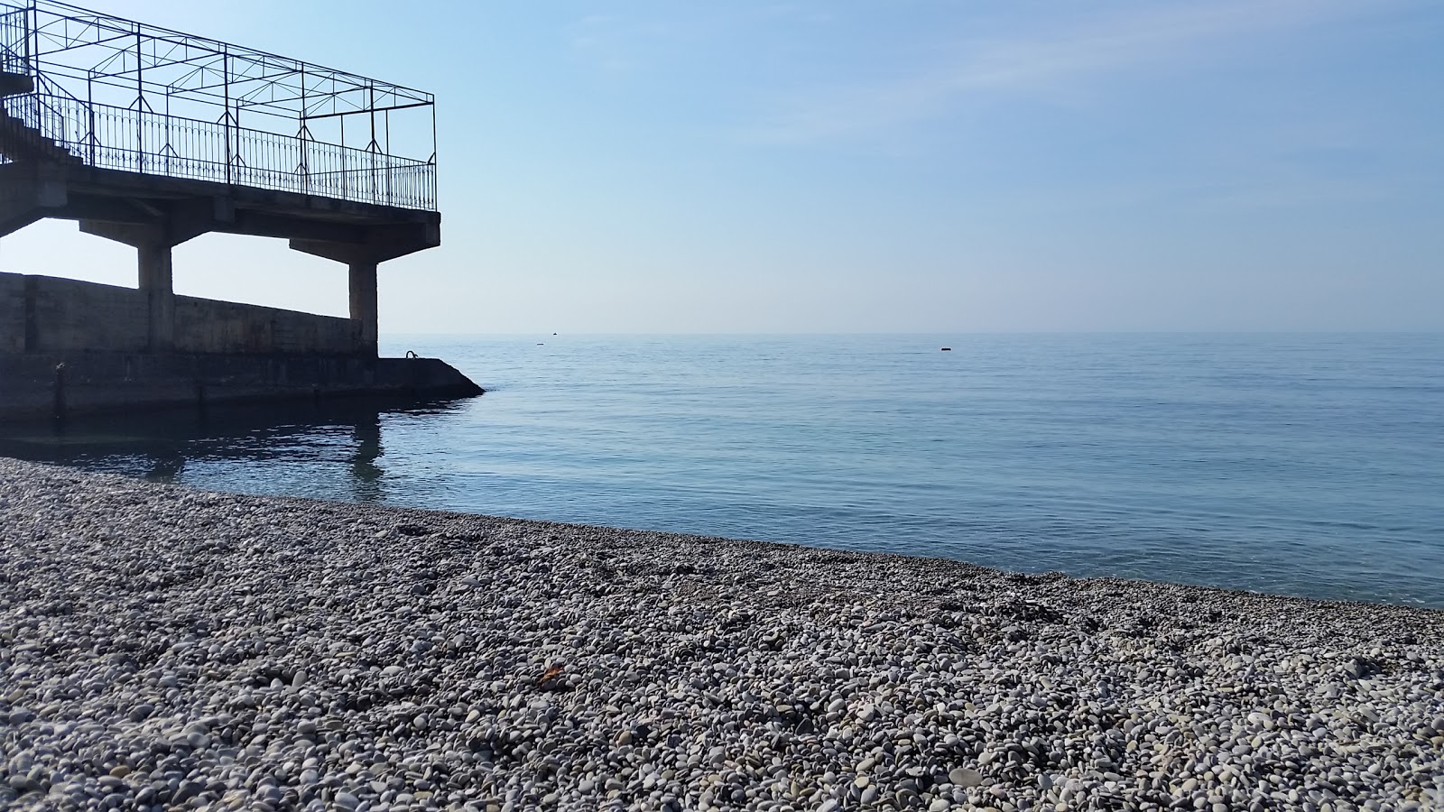 Fotografija Yalta beach II in naselje