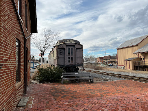 History Museum «Mechanicsburg Museum Association», reviews and photos, 2 W Strawberry Alley, Mechanicsburg, PA 17055, USA