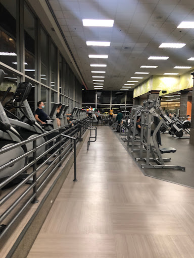 Gym «LA Fitness», reviews and photos, 201 S Lake Ave, Pasadena, CA 91101, USA