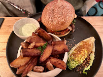 Plats et boissons du Restaurant de hamburgers CHEZ PAUL à Angers - n°2