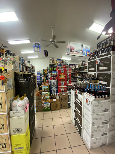 Liquor Store «Norman’s Liquors and Fine Wines», reviews and photos, 5235 Gulf Blvd, St Pete Beach, FL 33706, USA
