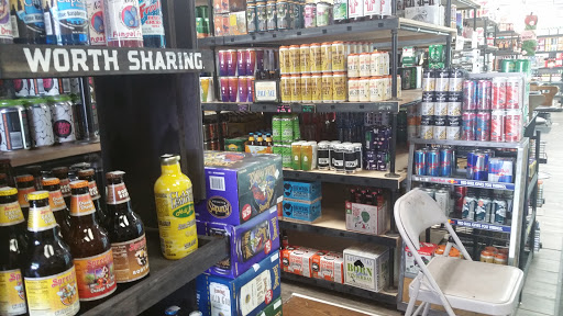 Liquor Store «The Craft Beer Store Libertyville», reviews and photos, 107 W Church St, Libertyville, IL 60048, USA