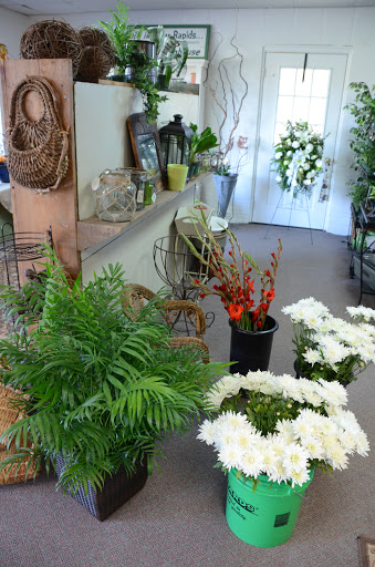 Florist «Newports Flowers», reviews and photos, 2125 Wilson Ave SW, Cedar Rapids, IA 52404, USA