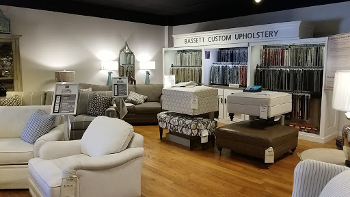 Furniture Store «Wayside Furniture», reviews and photos, 1367 Canton Rd, Akron, OH 44312, USA