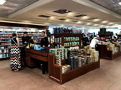 Grocery Store «DeCicco & Sons», reviews and photos, 17 Maple Ave, Armonk, NY 10504, USA