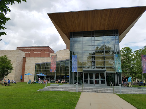 Performing Arts Theater «Williamstown Theatre Festival», reviews and photos