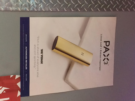 Vaporizer Store «Woodstock Vape & Glass Gallery», reviews and photos, 46699 Van Dyke, Shelby Charter Township, MI 48317, USA