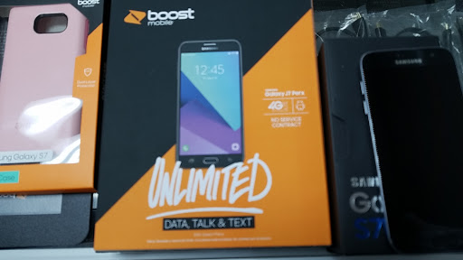 Cell Phone Store «Boost Mobile Store», reviews and photos, 2342 E Stop 11 Rd, Indianapolis, IN 46227, USA