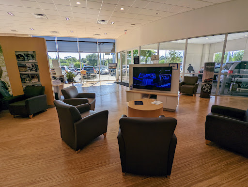 Car Dealer «OSteen Volvo of Jacksonville», reviews and photos, 10863 Philips Hwy, Jacksonville, FL 32256, USA
