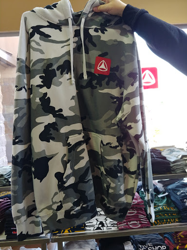 Clothing Store «Active Ride Shop», reviews and photos, 7585 Carson Blvd, Long Beach, CA 90808, USA