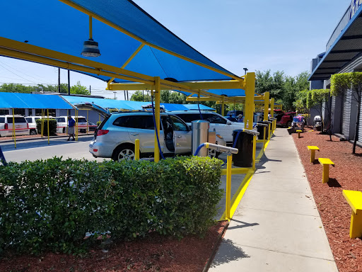 Car Wash «Carmel Car Wash», reviews and photos, 4915 Lemmon Ave, Dallas, TX 75209, USA