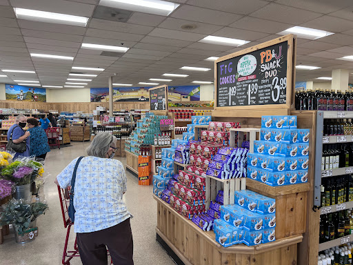 Trader Joes image