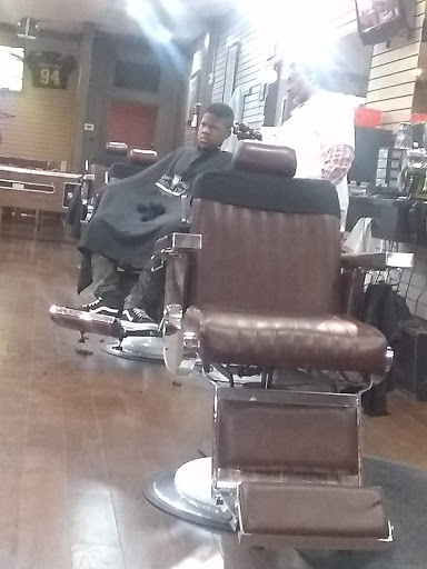 Barber Shop «Touch of Style Barber Shop», reviews and photos, 323 High St, Portsmouth, VA 23704, USA